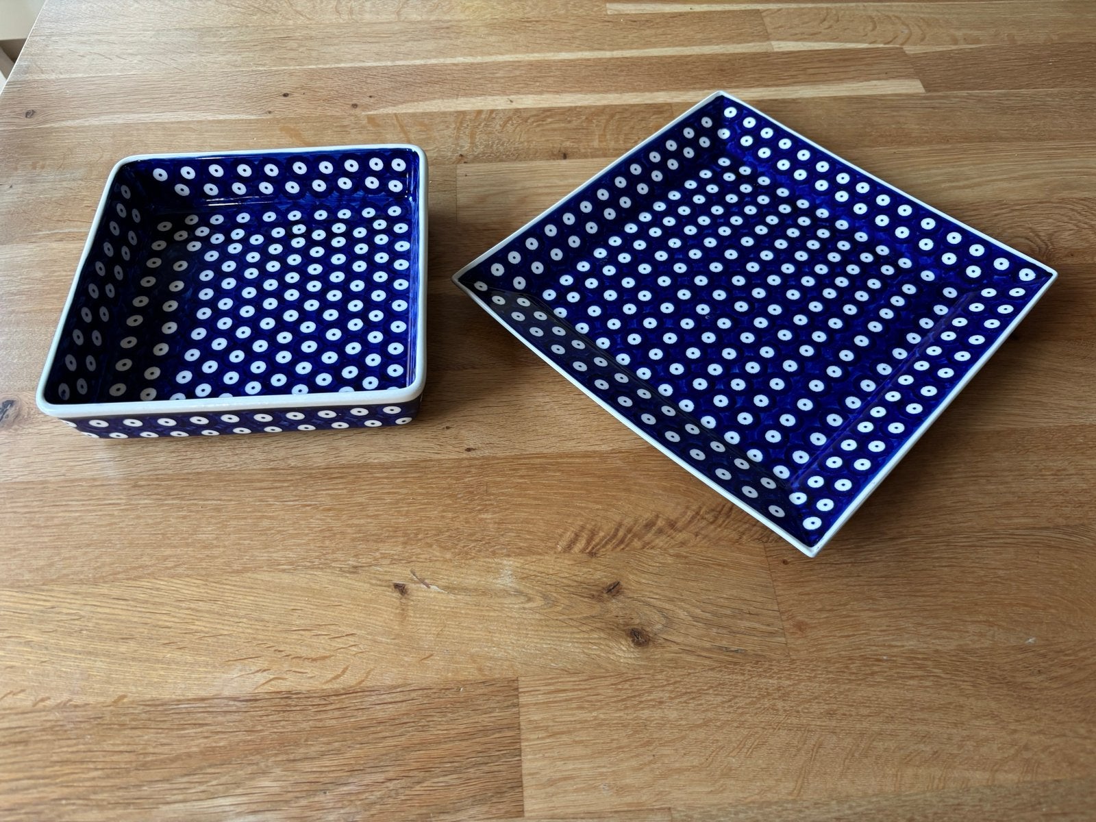 Manufaktura Boleslawiec Ovenschaal en Schaal - Handgemaakt, Overige merken, Keramiek, Nieuw, Ophalen of Verzenden