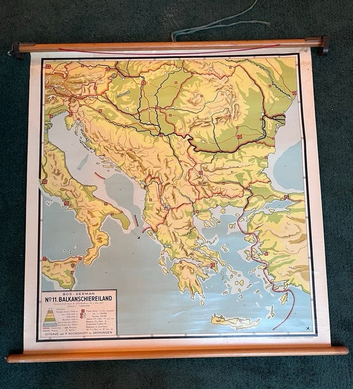 Vintage schoolkaart van Balkan & Griekenland, Antiek en Kunst, Ophalen of Verzenden, Aardrijkskunde