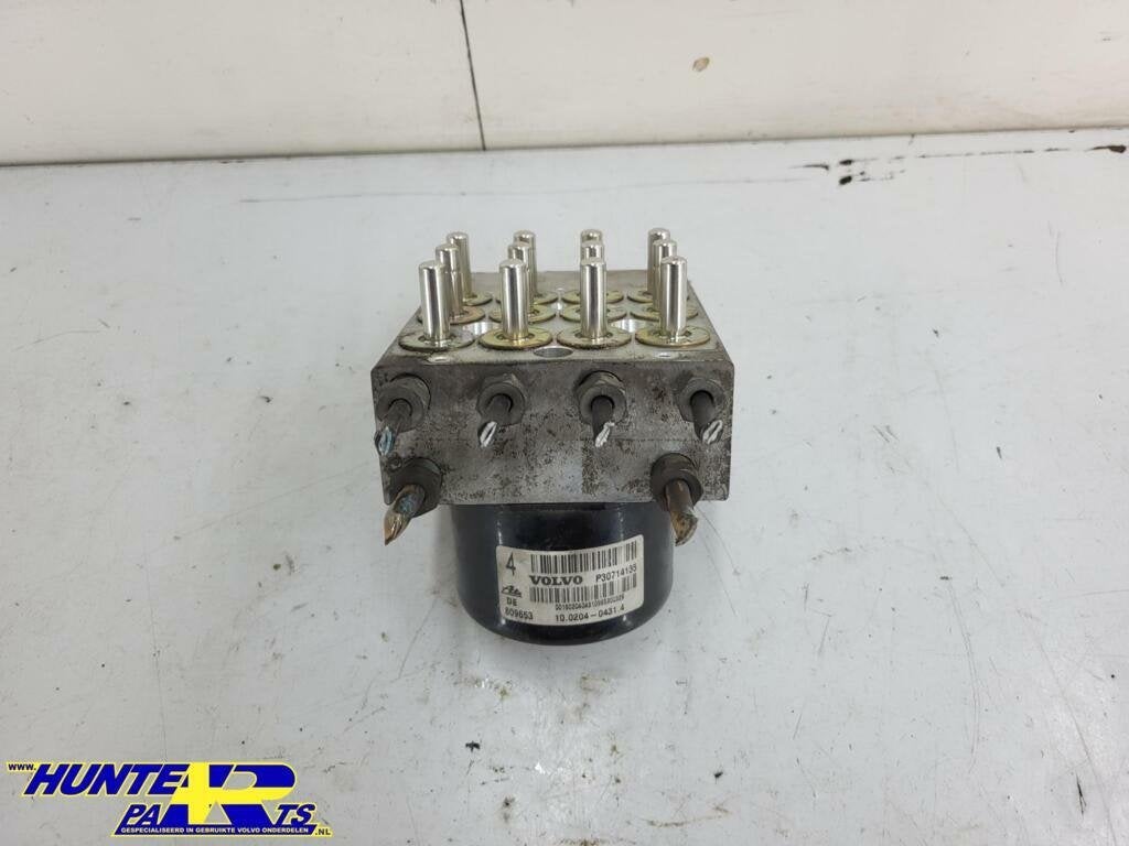 ABS pomp Volvo XC90 I ('02->) 30714135, Gebruikt, Ophalen of Verzenden, Volvo, Volvo