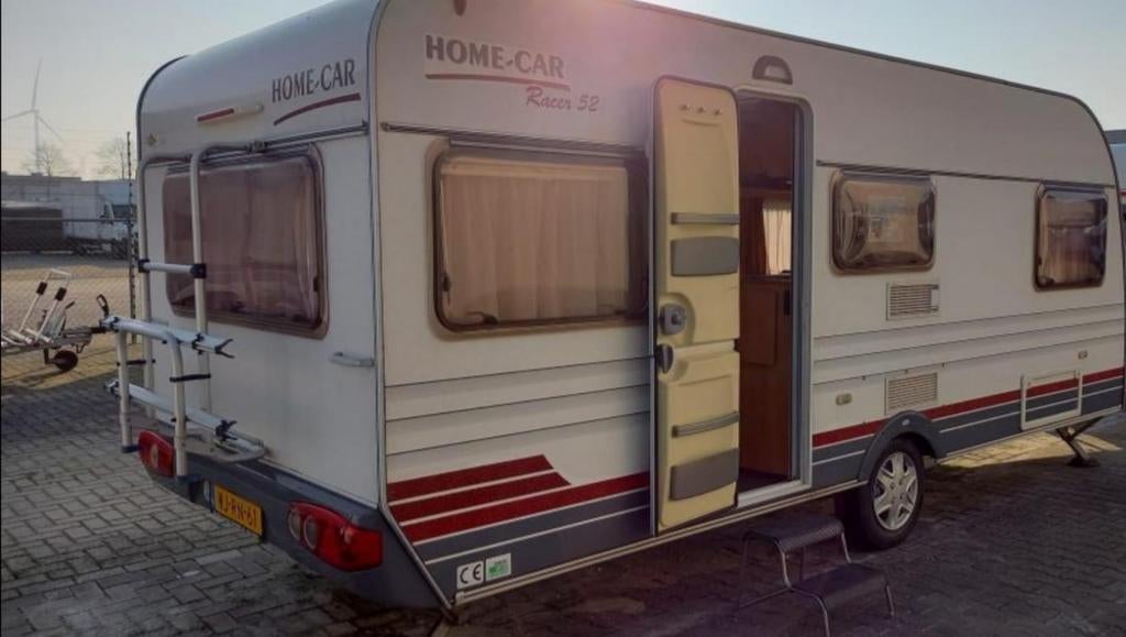 Home-Car Racer 52 Caravan - Comfortabel en Compleet, Home-car, Rondzit, Particulier, 5 tot 6 meter