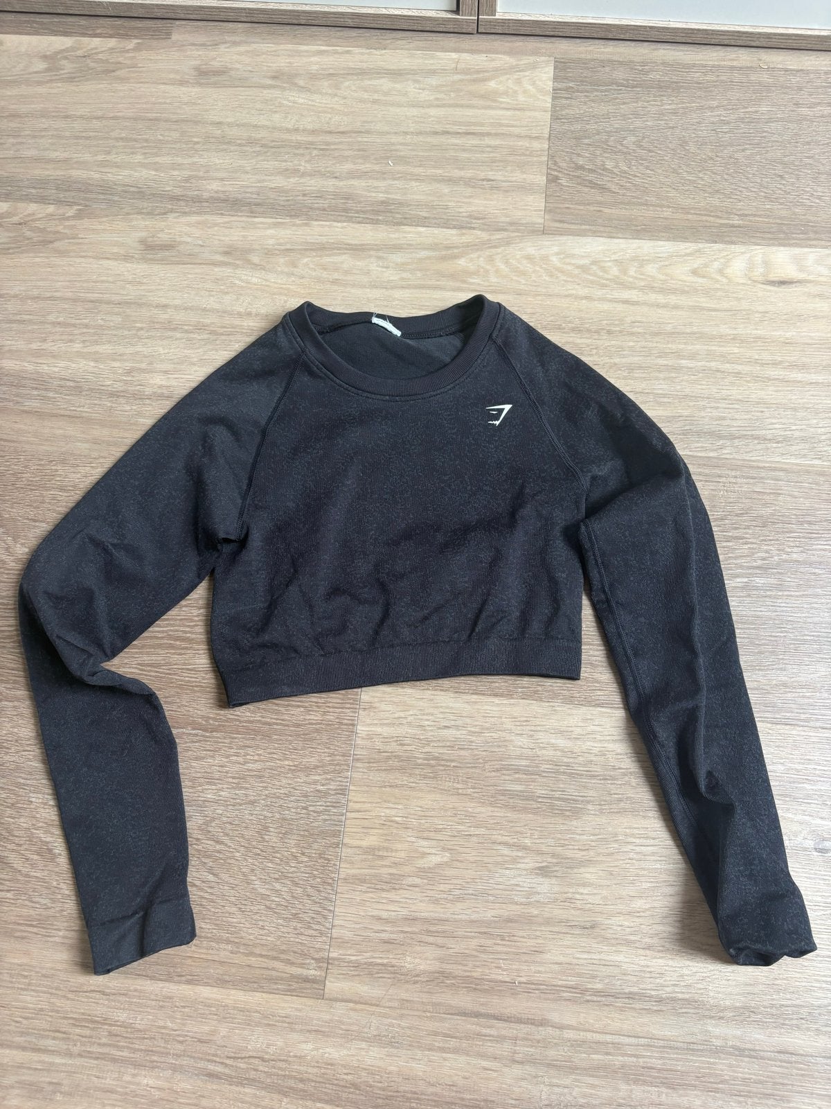 Gymshark crop top lange mouwen, Zwart, Ophalen of Verzenden, Maat 36 (S), Fitness of Aerobics