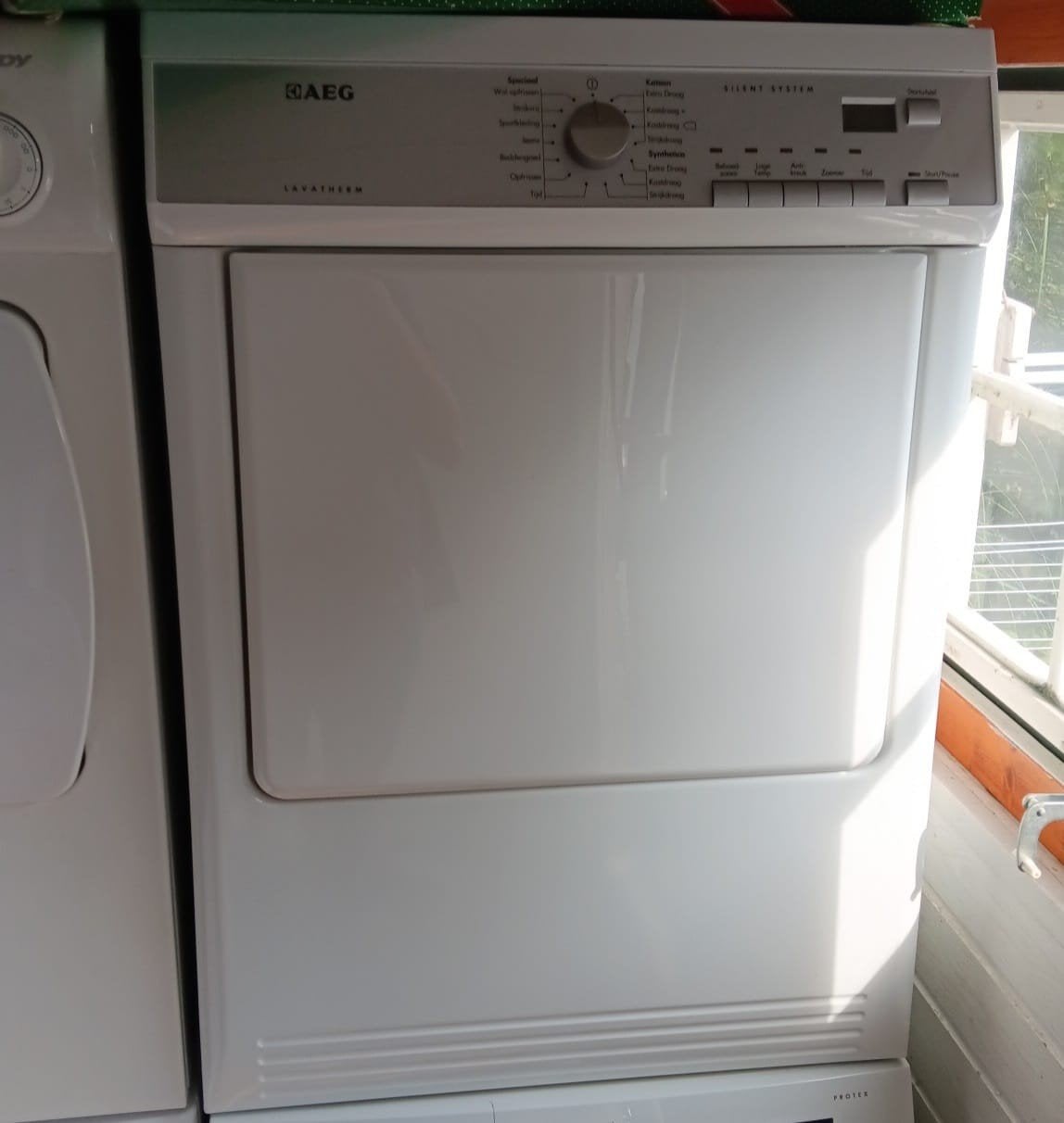 Nette AEG Lavatherm Wasdroger (7 kg) – Werkt perfect!, Ophalen, 6 tot 8 kg, Gebruikt, Anti-kreukfase