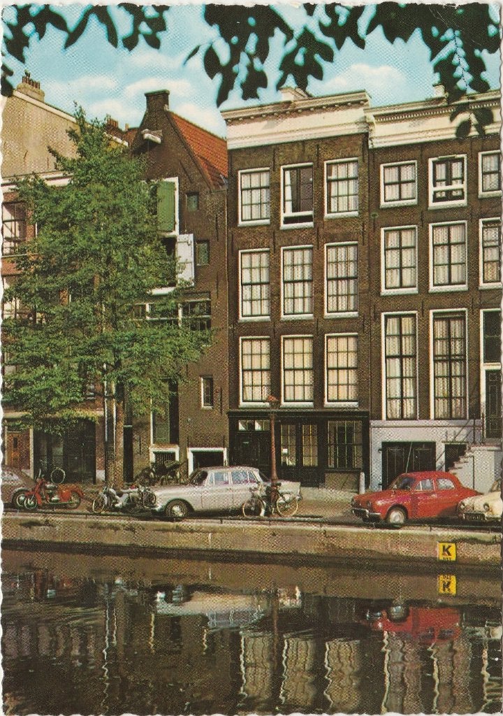 AMSTERDAM Anne Frank Huis met Mercedes en Renault Dauphine, Verzamelen, Verzenden, 1960 tot 1980, Gelopen, Noord-Holland
