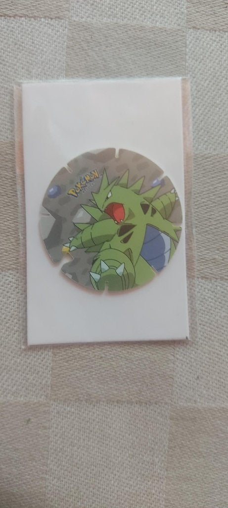 flippo pokemon chiki balls zeldzaam Tyranitar fraai, Ophalen of Verzenden, Losse flippo's