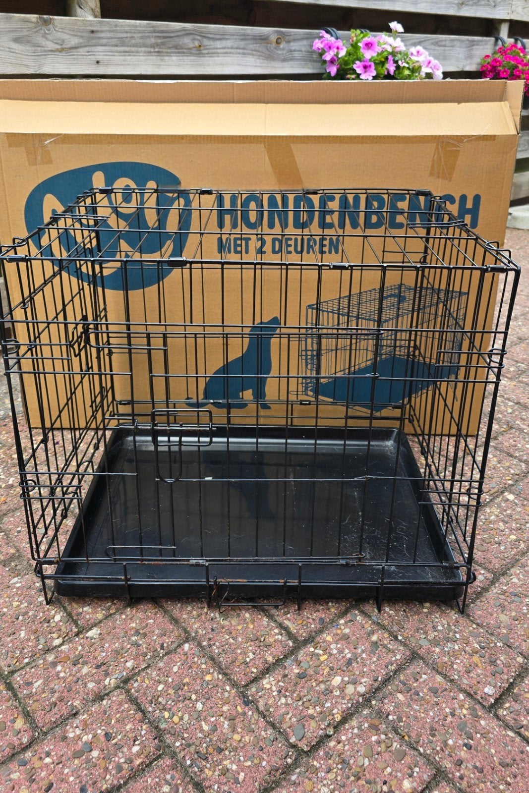 Nette hondenbench voor kleine/middel grote hond, Dieren en Toebehoren, Ophalen of Verzenden, Zo goed als nieuw, 75 tot 110 cm