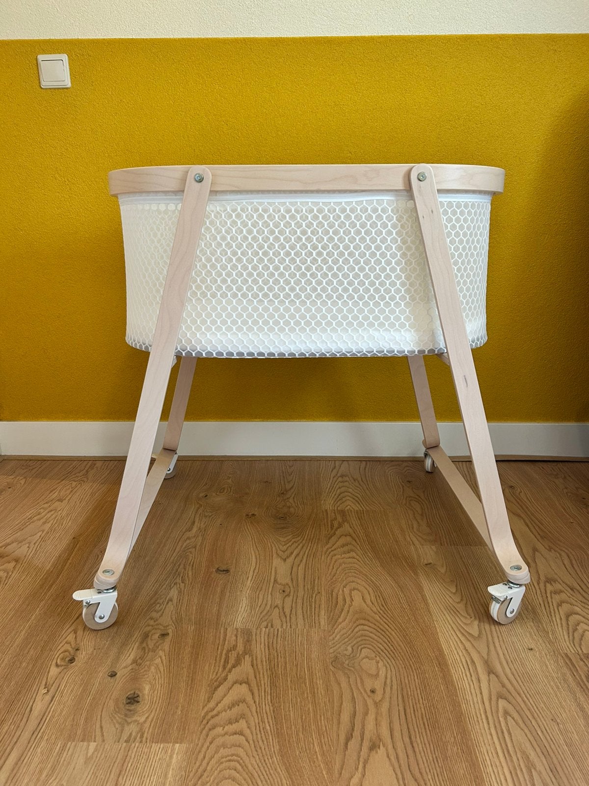 Wieg ikea inclusief matras, Kinderen en Baby's, Ophalen, Zo goed als nieuw, Wieg