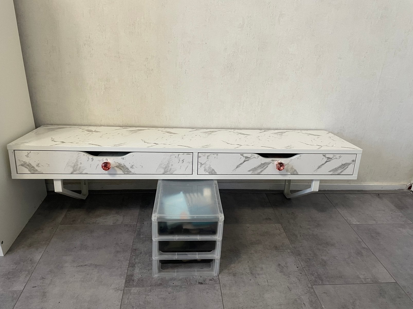 Makeup tafel/bureau ophangbaar, Ophalen, Zo goed als nieuw
