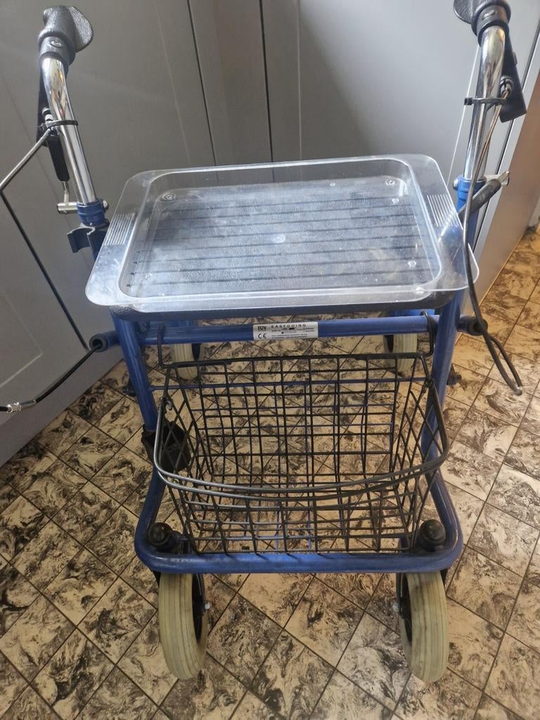 Rollator met mand en dienblad, Diversen, Rollators, Ophalen