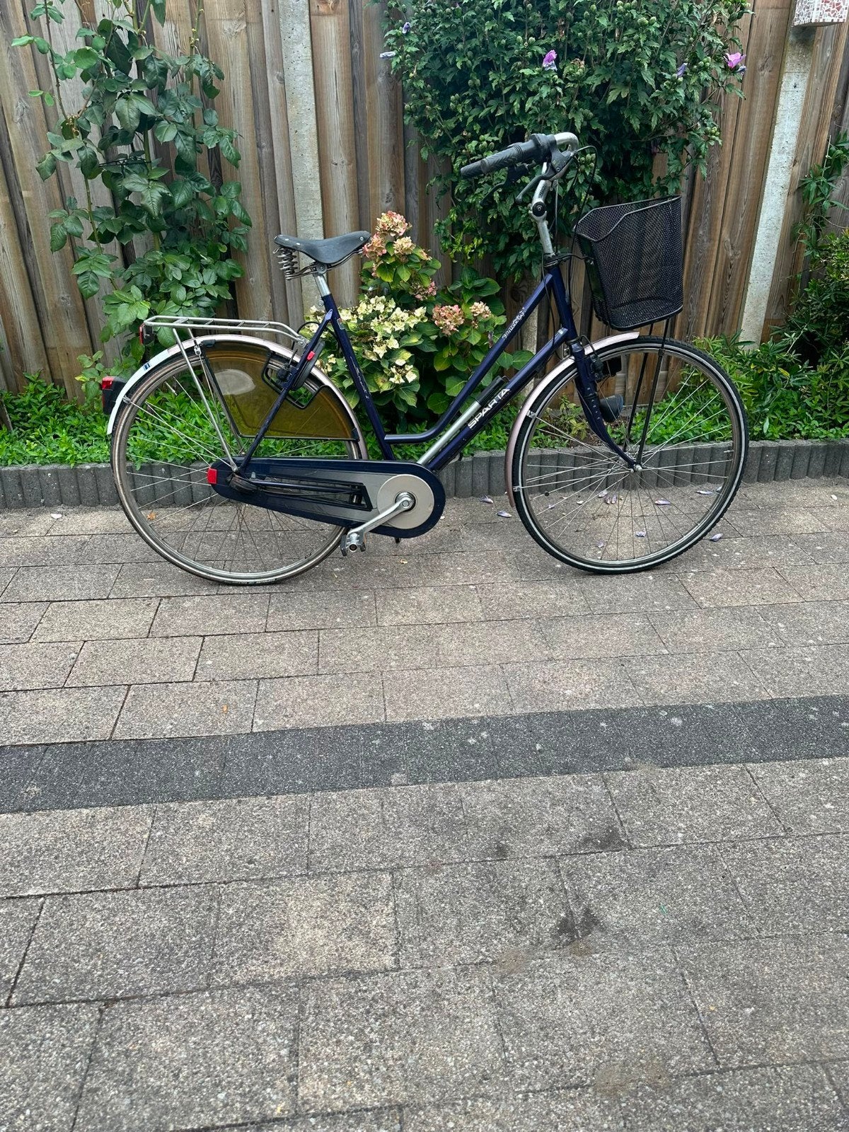 sparta met axa slot en versnelling/ mandje, Sparta, Gebruikt, Ophalen of Verzenden, 2 zitjes