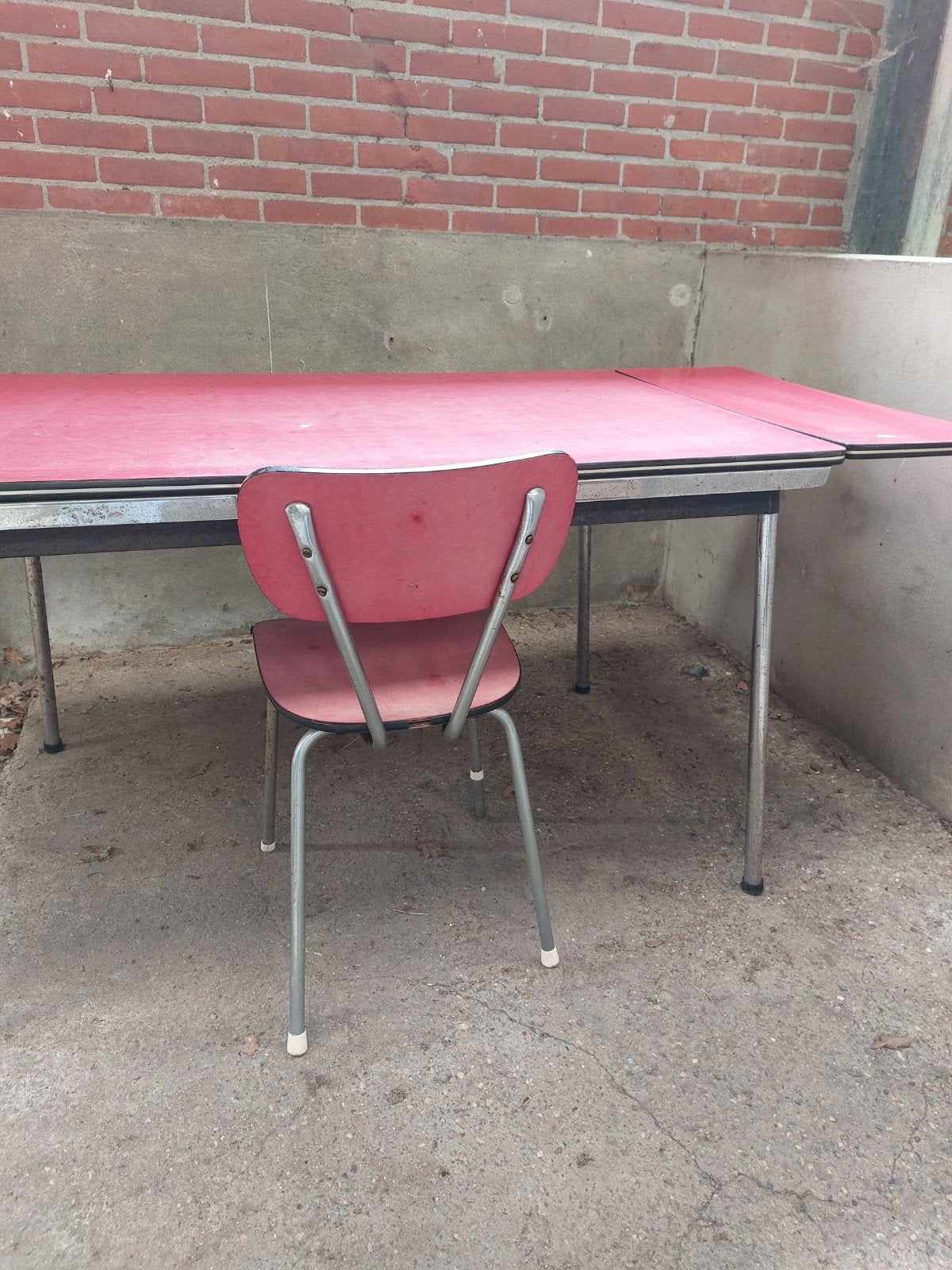 Vintage rode tafel met stoel - Jaren '60 stijl, Ophalen, Gebruikt, Overige materialen, Eén