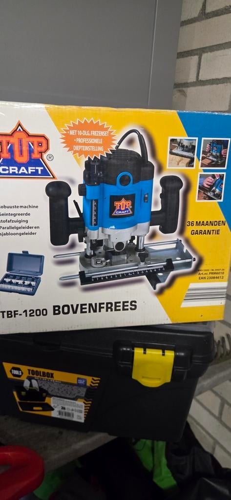 Bovenfrees, Ophalen of Verzenden, Zo goed als nieuw, Elektrisch, Bovenfrees