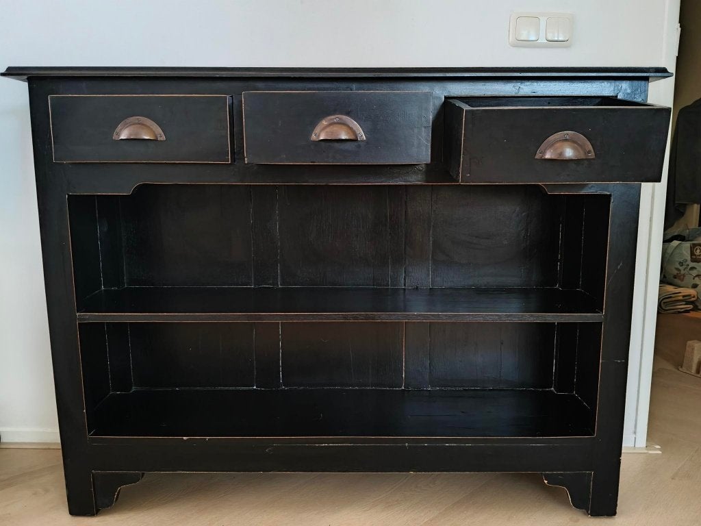 Zwart houten dressoir - Koloniale - Oosterse stijl, Huis en Inrichting, Ophalen, Met plank(en), Gebruikt, 100 tot 150 cm