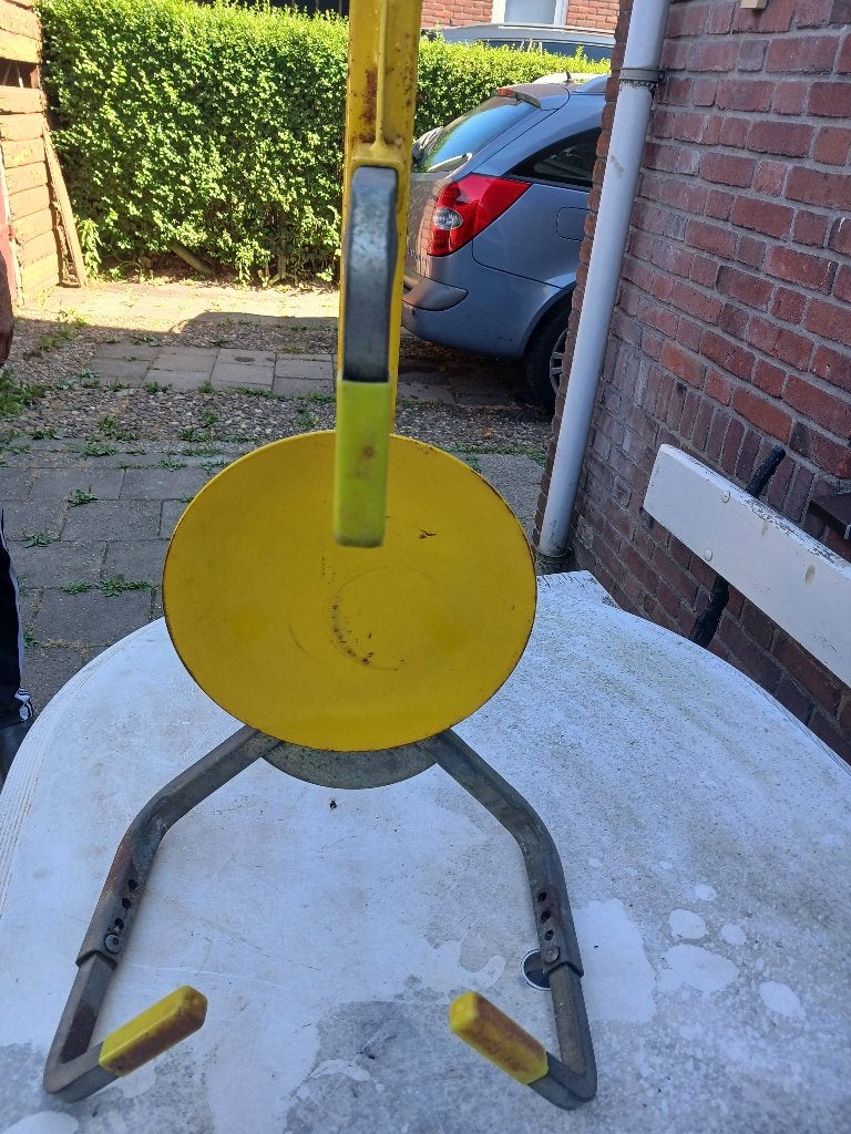 Zware wielklem bulldog, Ophalen, Gebruikt