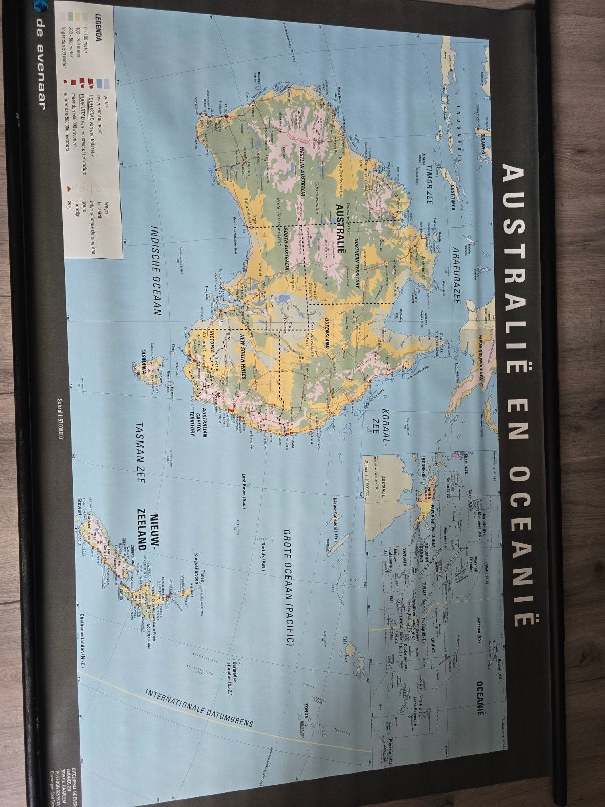 Grote Landkaart Australië en Oceanië - De Evenaar, Ophalen, De Evenaar / Design BV, 2000 tot heden, Wereld