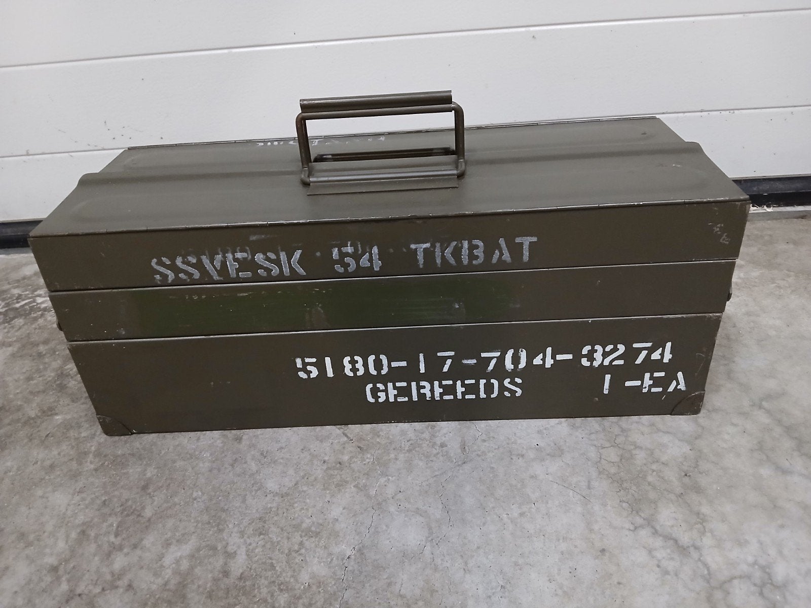 Vintage metalen gereedschapskist - Militair groen, Ophalen, Gebruikt