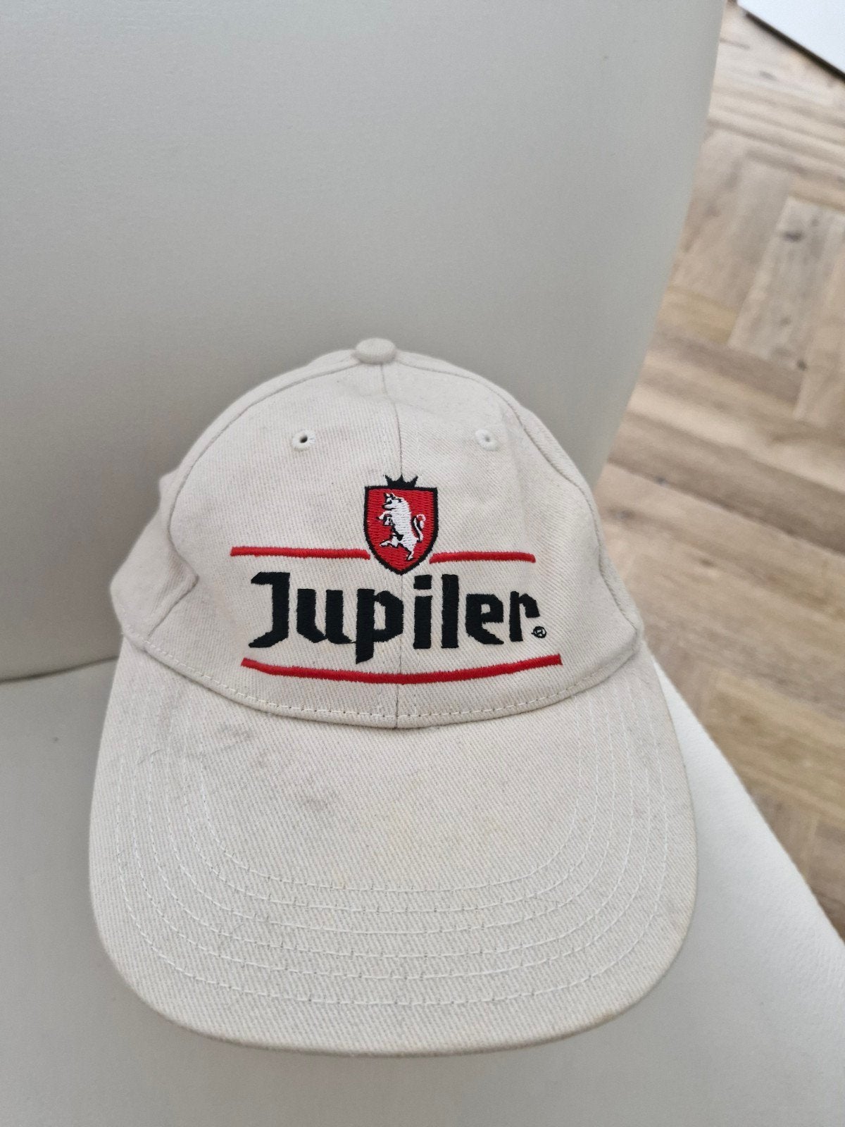 Diverse petten: St. Barths, Eneco, Jupiler - Gedragen, Ophalen of Verzenden, Gedragen, One size fits all, Pet