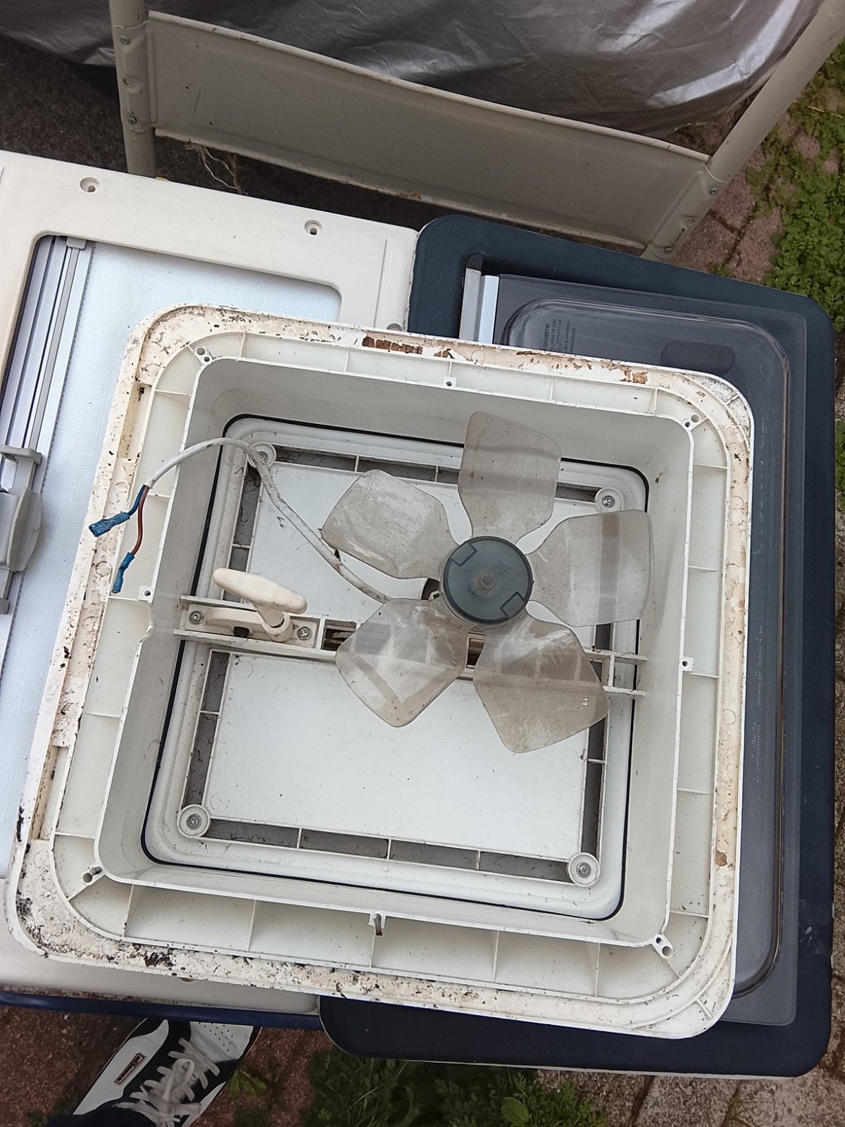 Dakluik met ventilator voor camper of caravan, Caravans en Kamperen, Ophalen of Verzenden, Gebruikt