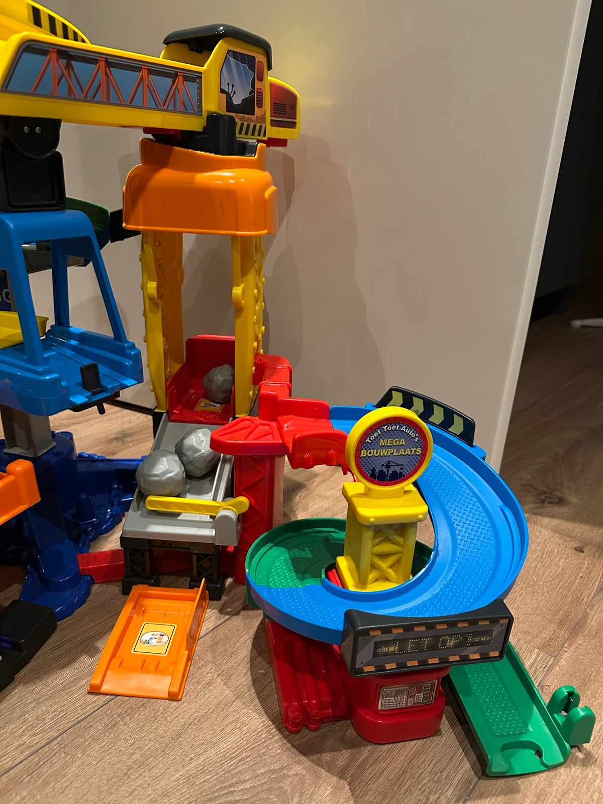 VTech Toet Toet Auto's Garage, Bouwplaats en Brandweerkazern, Ophalen, Gebruikt, Bouwen