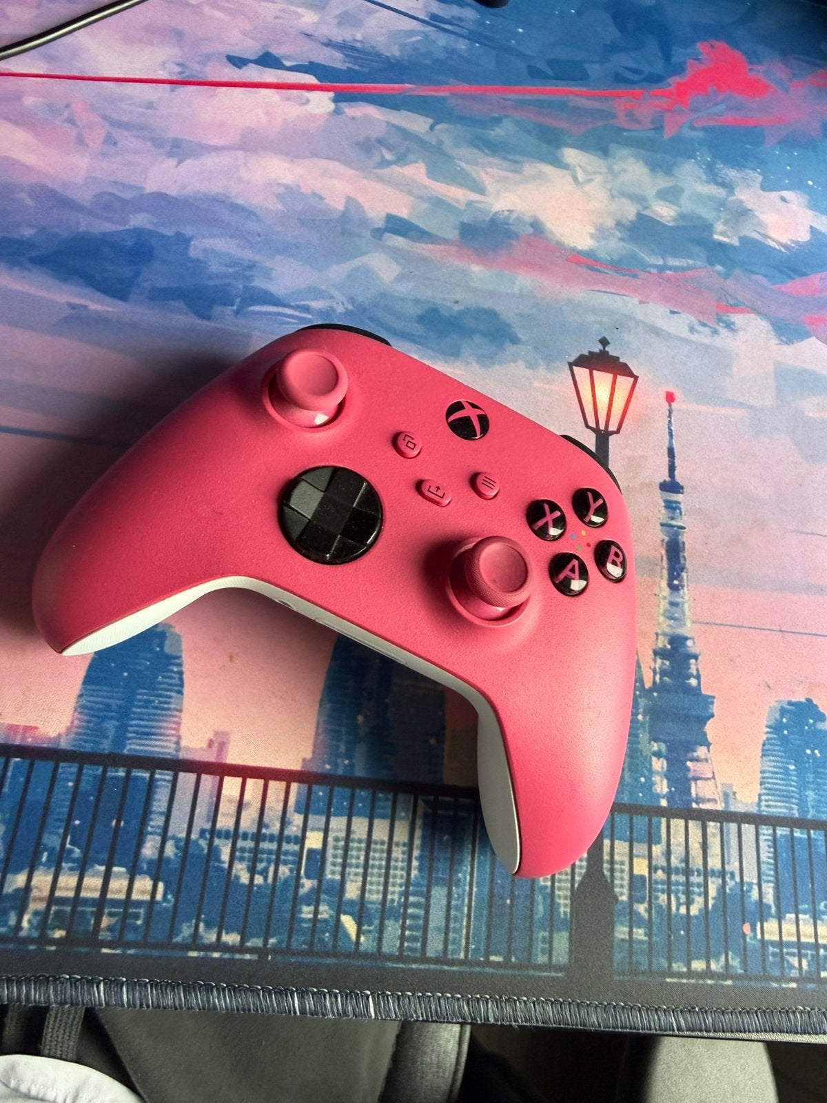Xbox controller pink met doos, Ophalen, Zo goed als nieuw, 500 GB, Met 1 controller