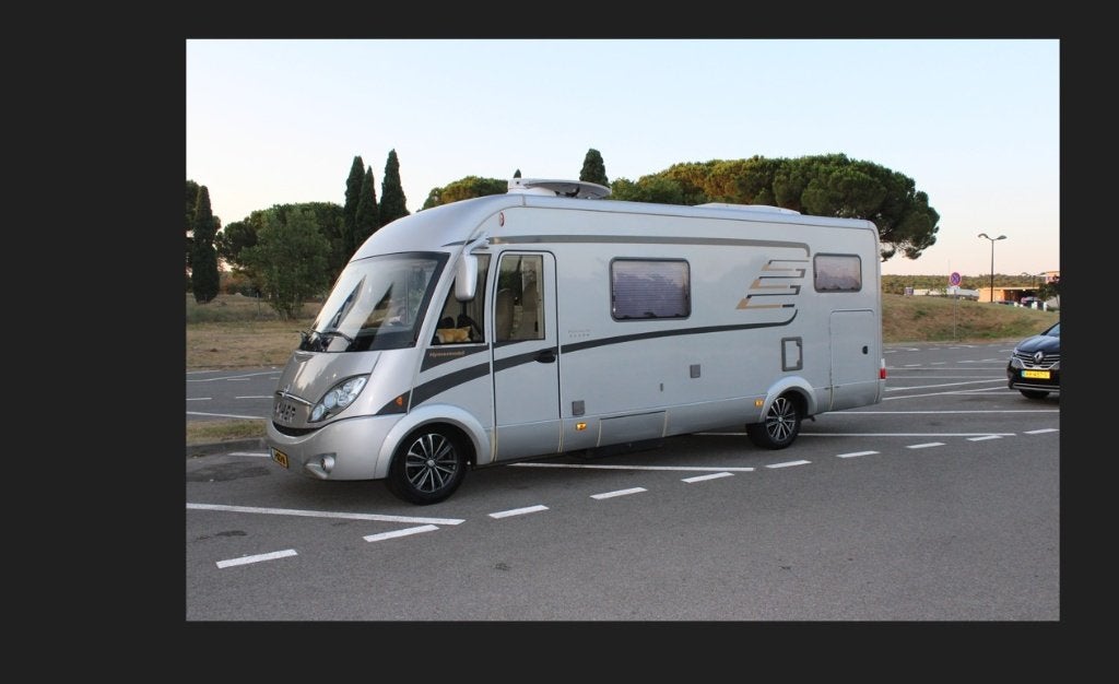 HYMER B660 SL Mercedes automaat 3 liter 6 cilinder, Caravans en Kamperen, Chemisch toilet, ESP-stabiliteitscontrole, Verwarmde buitenspiegels