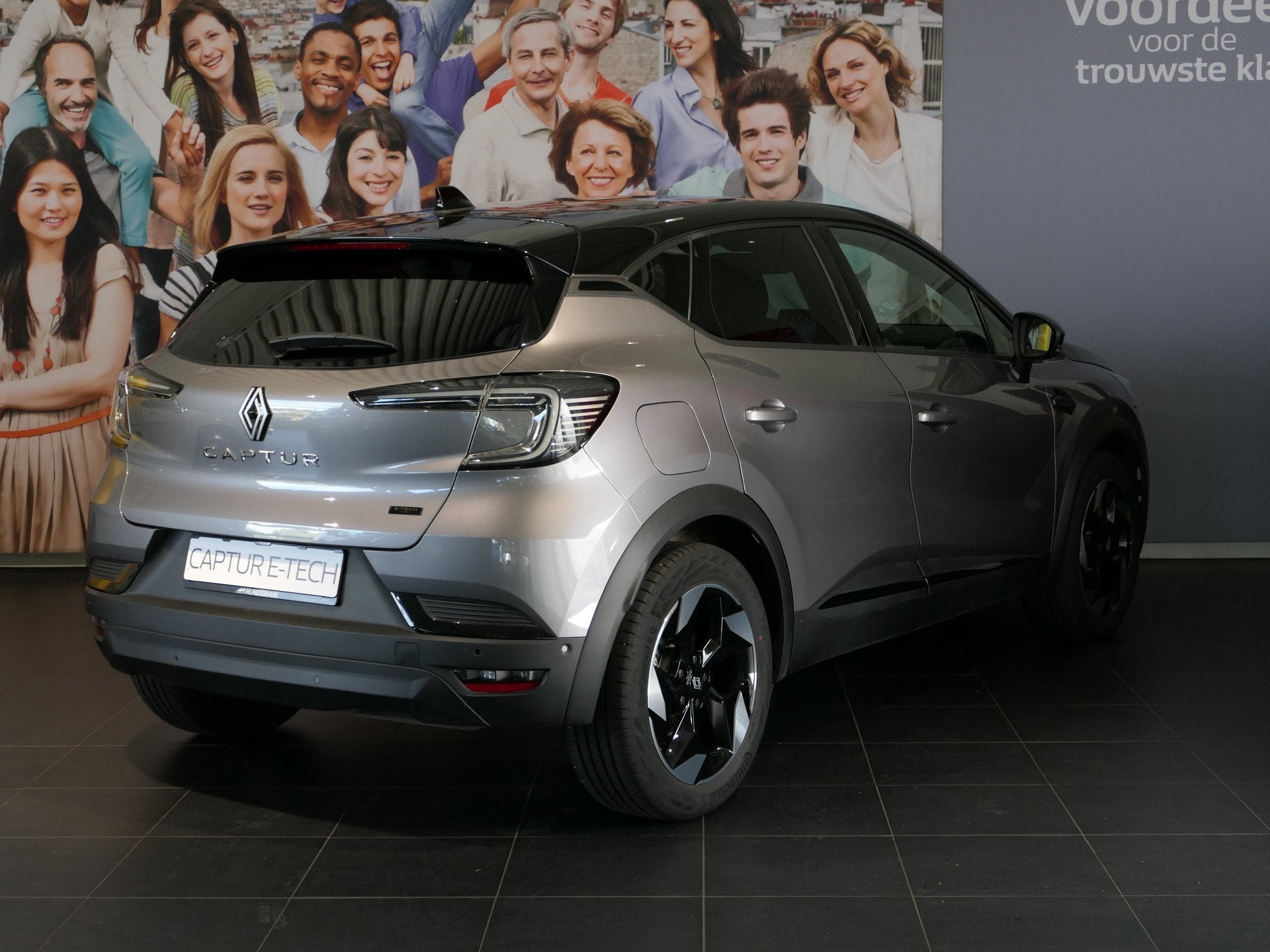 Renault Captur 1.8 E-Tech full hybrid 160 techno Camera, Ada, Auto's, Stof, 4 cilinders, Overige brandstoffen, 23 km/l