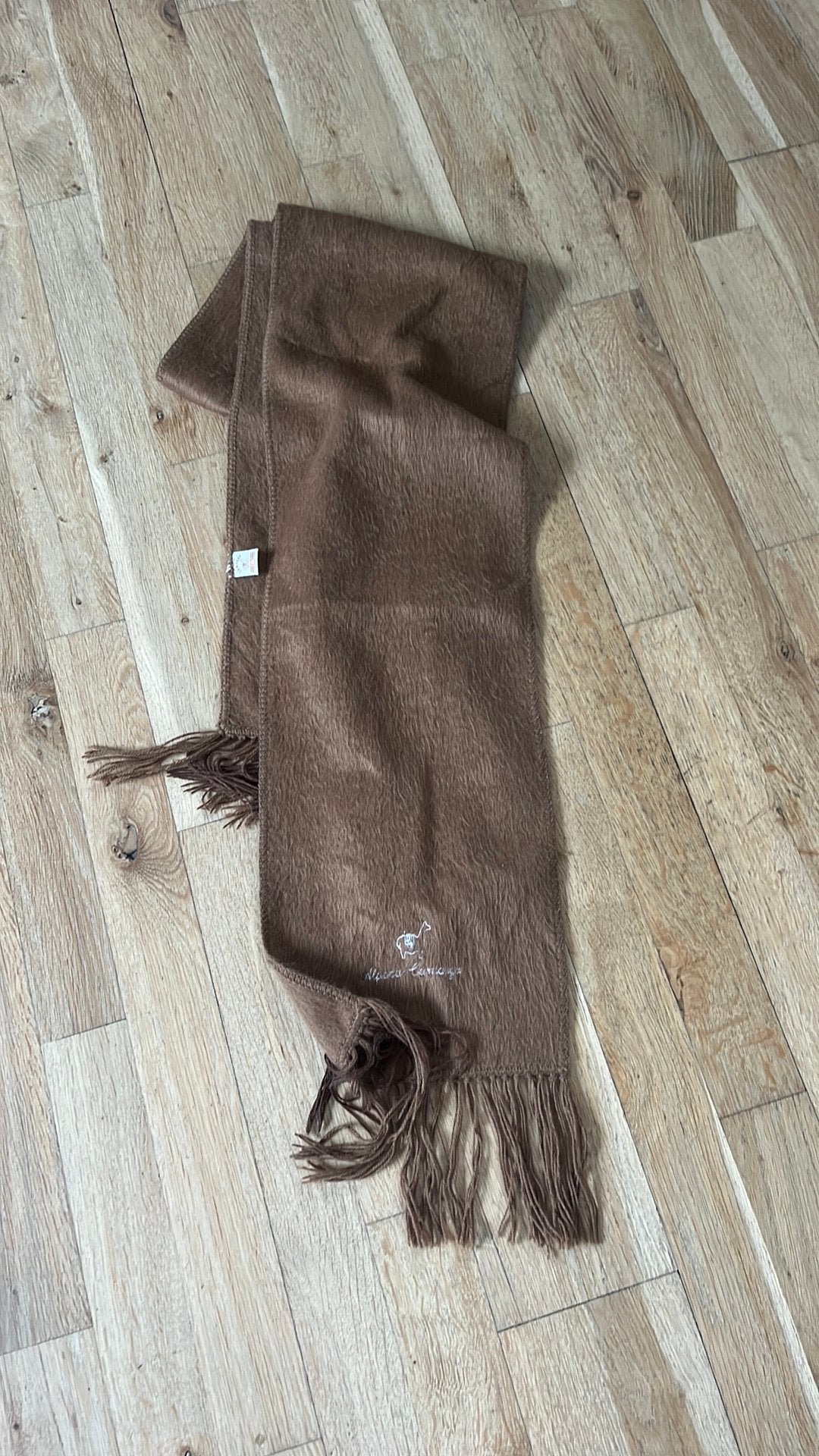 Alpaca Camargo sjaal. Heerlijk zacht. Echte camel kleur, Kleding | Dames, Ophalen of Verzenden, Zo goed als nieuw, Maat 46/48 (XL) of groter
