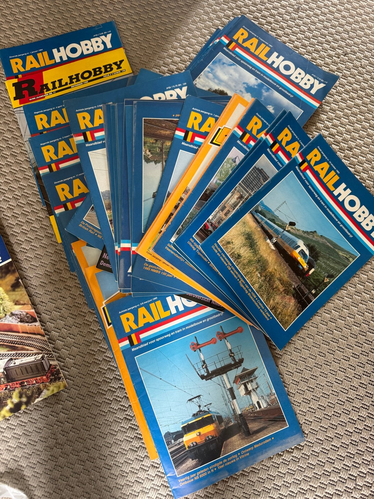 Diverse Railhobby tijdschriften - Maandblad voor spoorweg, Boeken, Tijdschriften en Kranten, Ophalen of Verzenden, Zo goed als nieuw