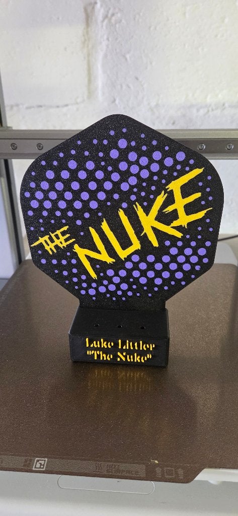 Luke Littler  "The Nuke" Pijlen Standaard, Ophalen of Verzenden, Nieuw, Overige typen