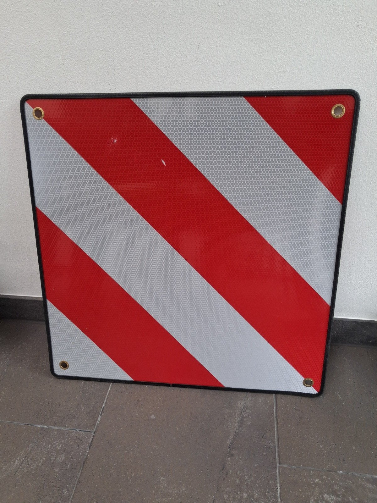 italiaans en Spaans verkeersbord, Ophalen, Gebruikt