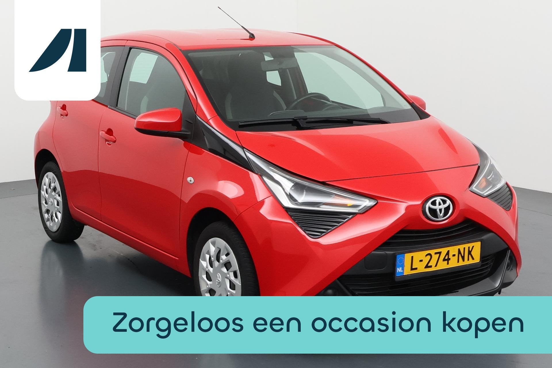 Toyota Aygo 1.0 VVT-i x-play Kleurrijke stadsauto met een vr, Auto's, Stof, Gebruikt, Euro 6, 4 stoelen
