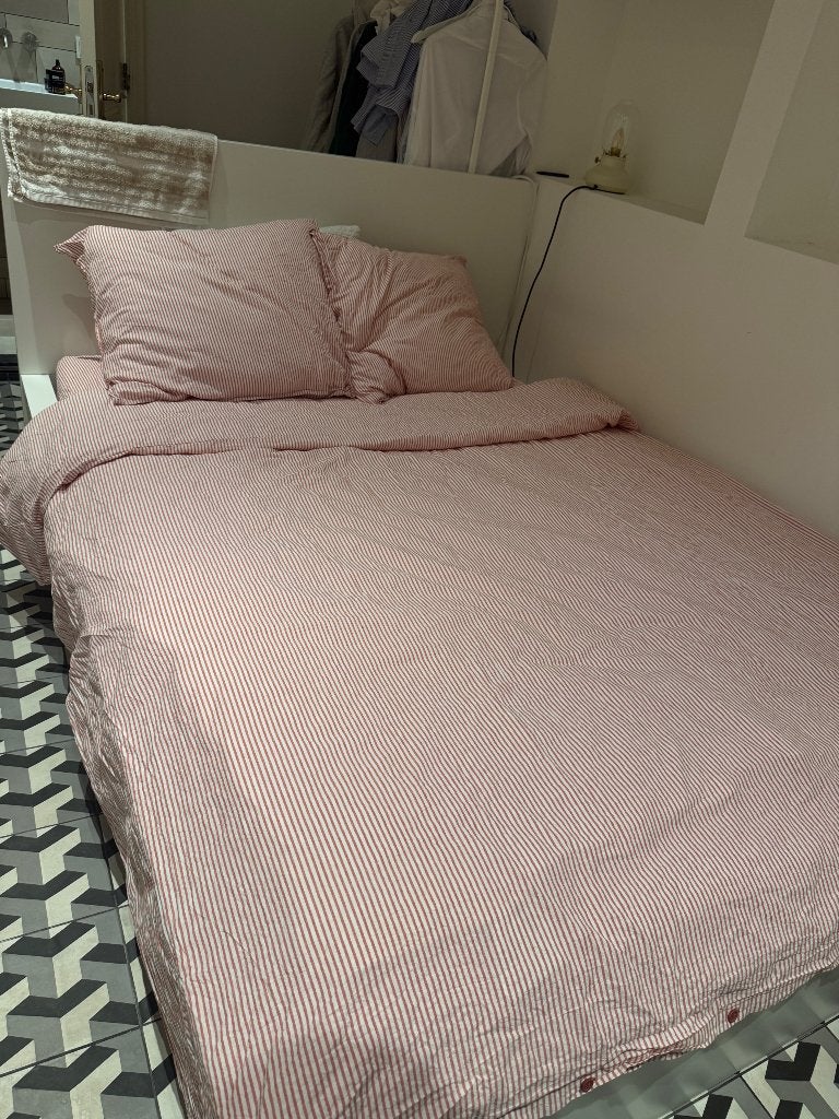 Bed gratis op te halen!, Huis en Inrichting, Slaapkamer | Boxsprings, Ophalen, Wit, 140 cm, Zo goed als nieuw