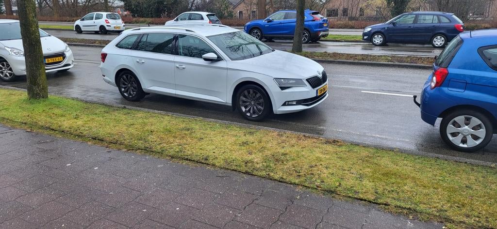 Skoda Superb 1.5 TSI 150pk Greentech ACT Dsg-7 2018 Wit, Auto's, Skoda, Automaat, 1498 cc, Euro 6, 4 cilinders