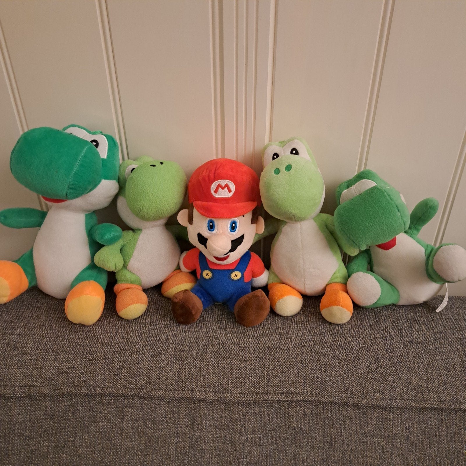 Set van Mario en 4 Yoshi knuffels - Super Mario, Ophalen of Verzenden