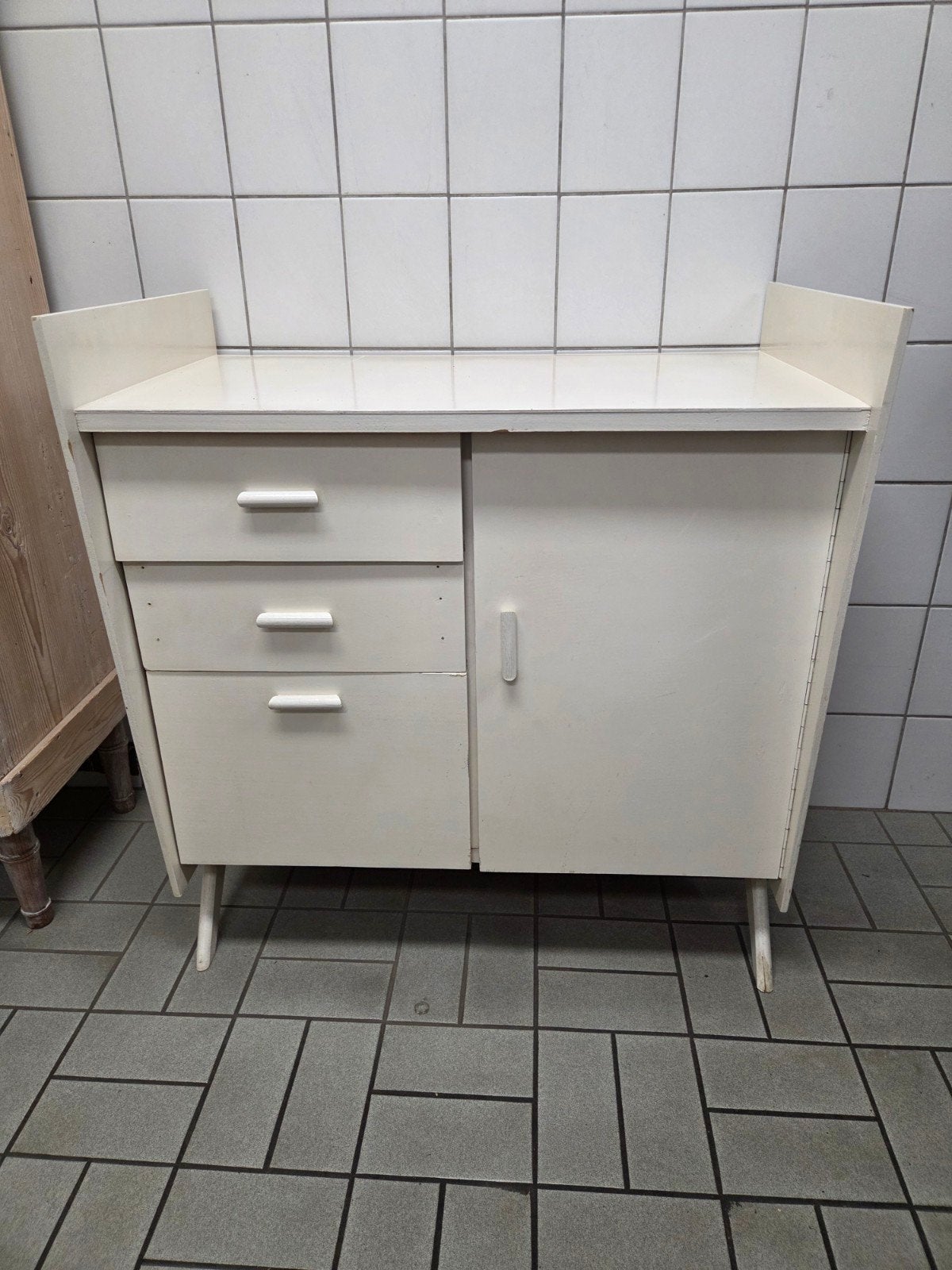 Vintage retro kast, commode, Ophalen, Huis en Inrichting