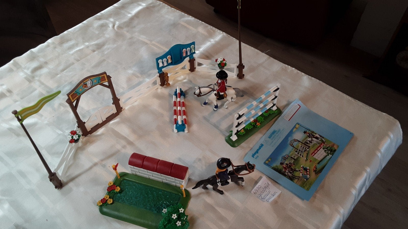 6930 paarden wedstrijd, Complete set, Overige typen, Ophalen of Verzenden, Zo goed als nieuw