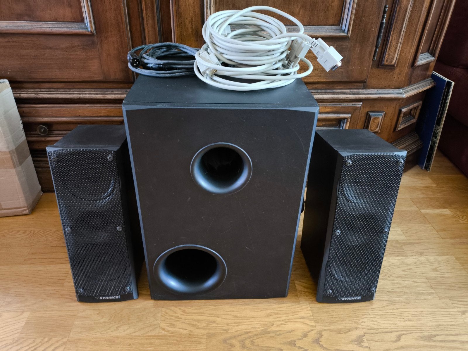 Syrincs M3-220 Actief 5-Kanaals DJ Monitor Systeem, Studiomonitor, Gebruikt, Inclusief kabels, Ophalen
