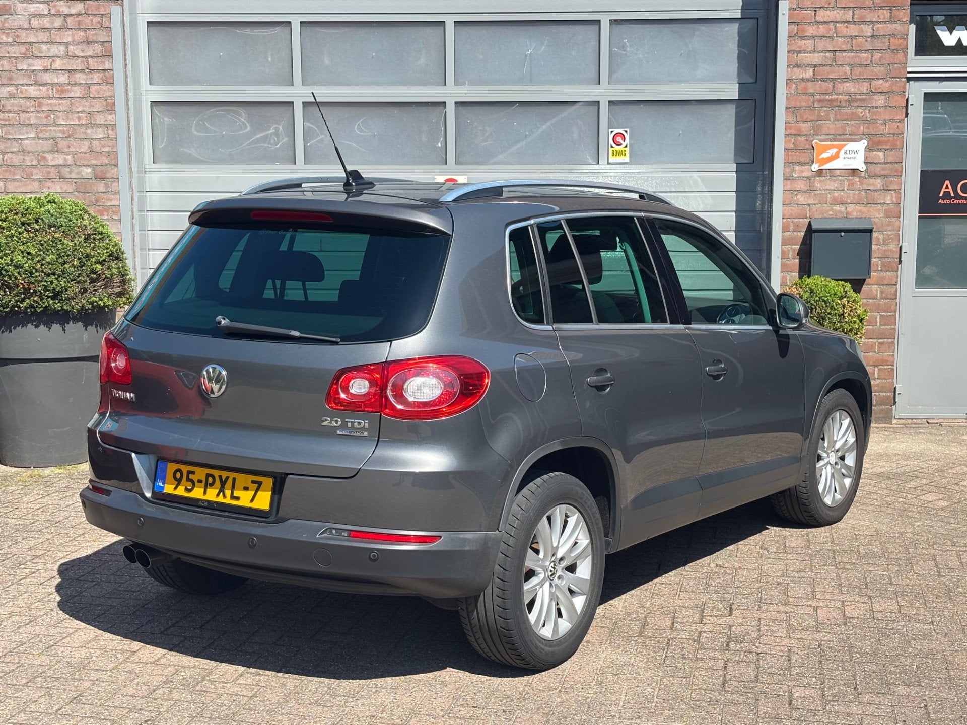 Volkswagen Tiguan 2.0 TDI Sport&Style (Rest BPM 570), Auto's, Volkswagen, Voorwielaandrijving, Euro 5, Stof, Gebruikt