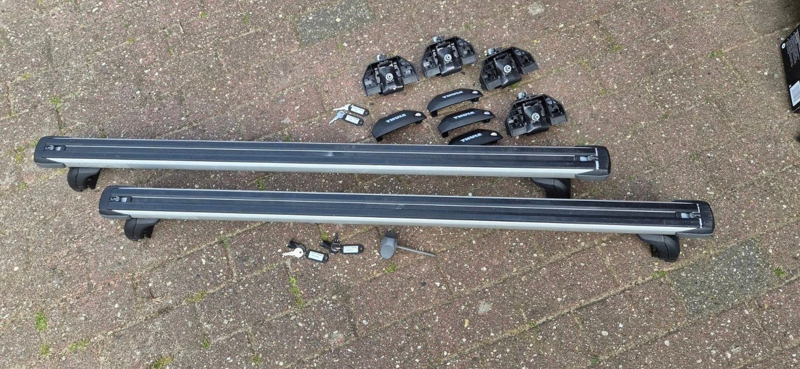 Thule Slidebar voor Kia Sportage en Opel Insignia, Auto diversen, Dakdragers, Ophalen of Verzenden, Gebruikt