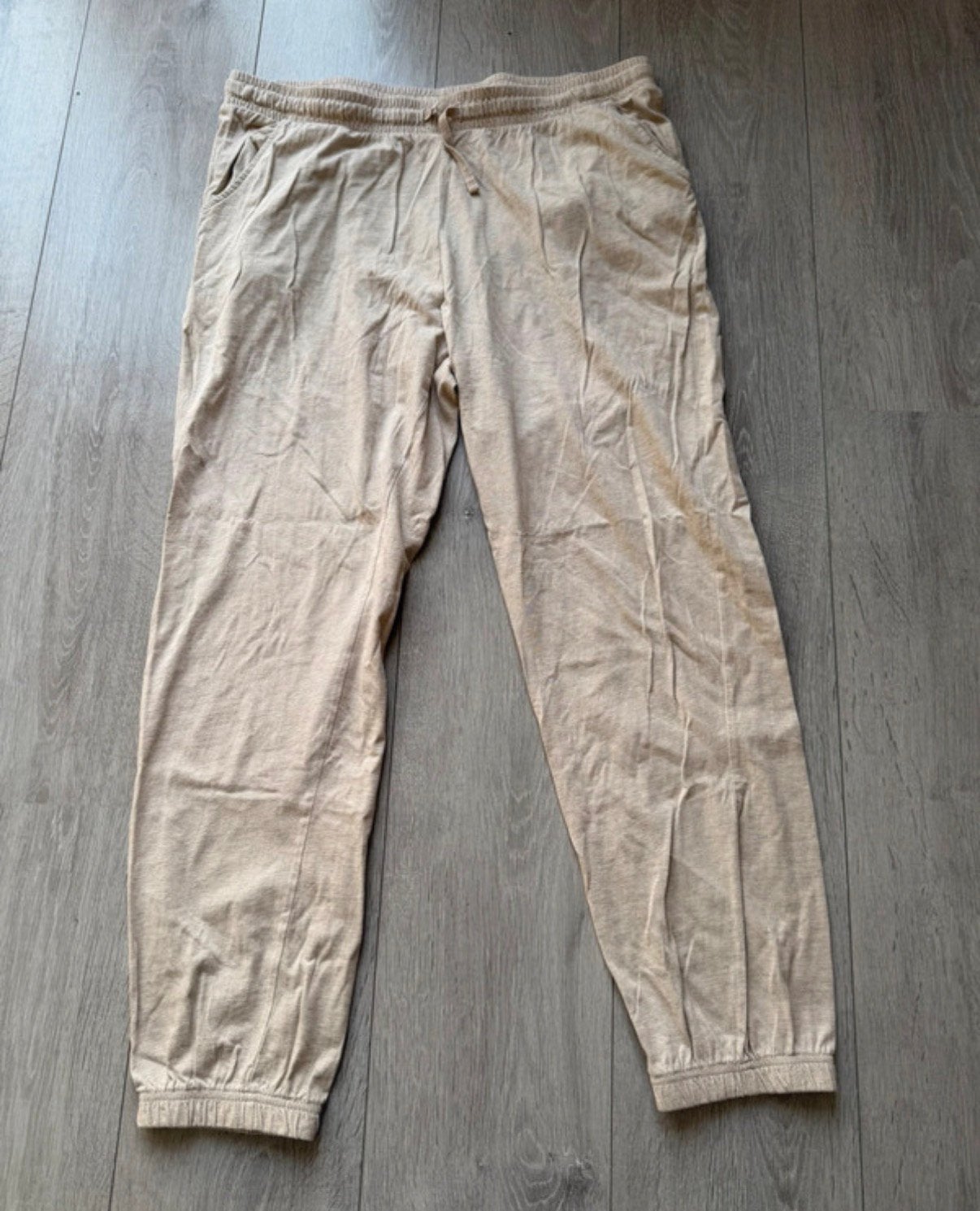 Hema pyjama broek L nieuwstaat, Kleding | Dames, Beige, Maat 42/44 (L), Ophalen of Verzenden, Zo goed als nieuw