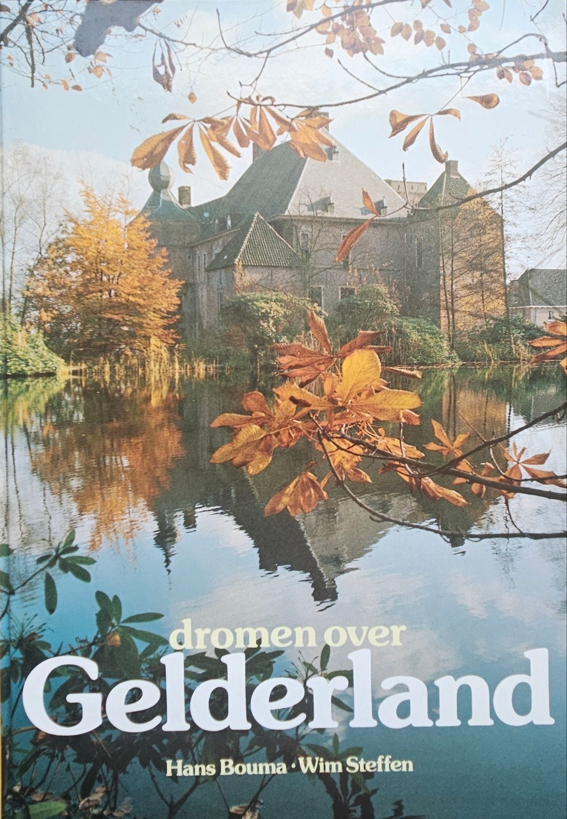 boek met veel foto's  over Gelderland, Ophalen