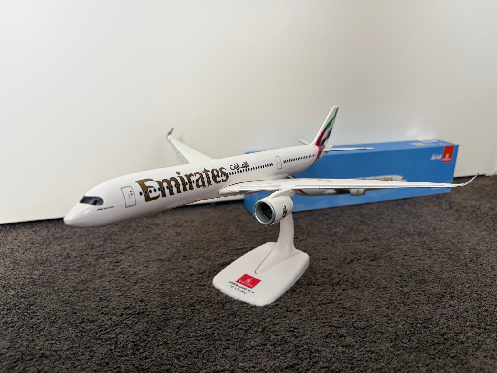 Emirates Airbus A350-900, Overige merken, 1:144 tot 1:200, Nieuw, Ophalen of Verzenden