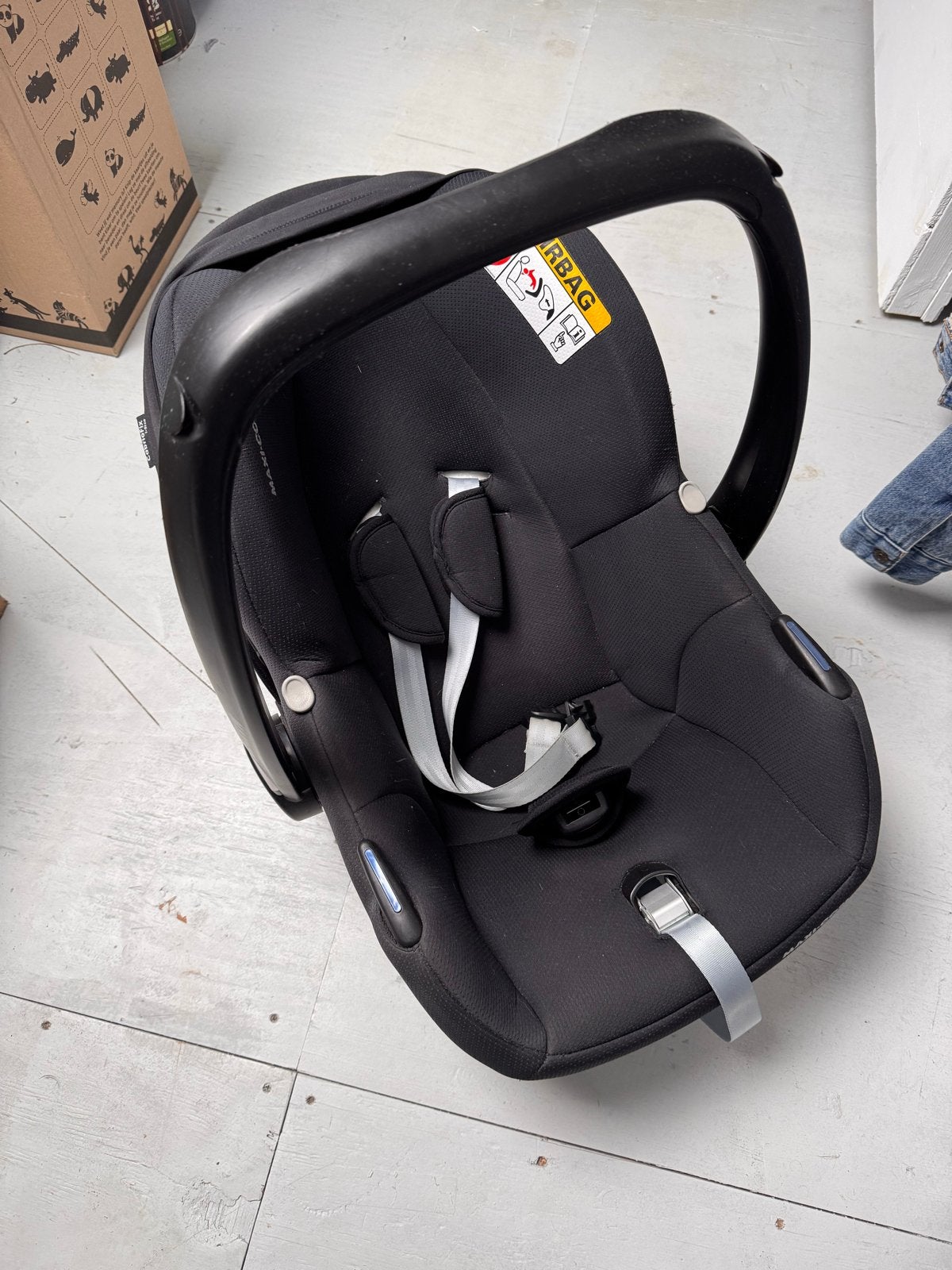 Maxi-Cosi CabrioFix i-Size autostoel, Ophalen, Autogordel of Isofix, Gebruikt, Zijbescherming