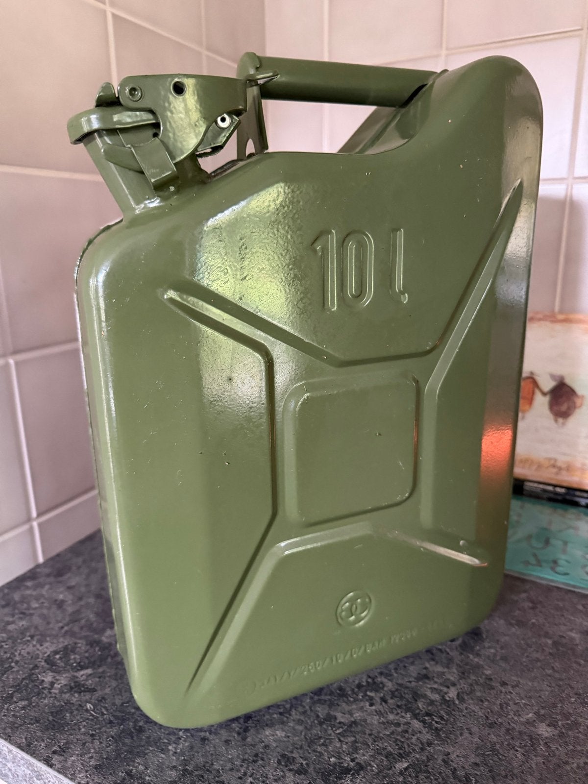GELG Brandstof Jerrycan 10L - Olijfgroen