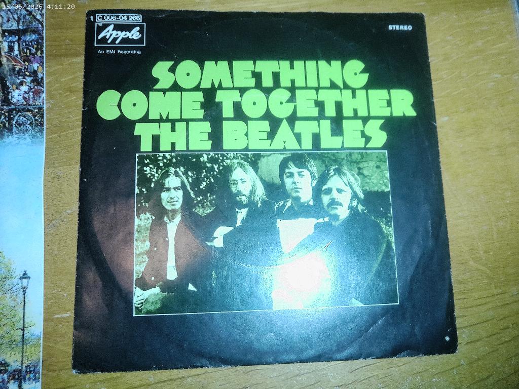 The Beatles - Something / Come Together, Fotohoes, Ophalen of Verzenden, Gebruikt, Rock en Metal