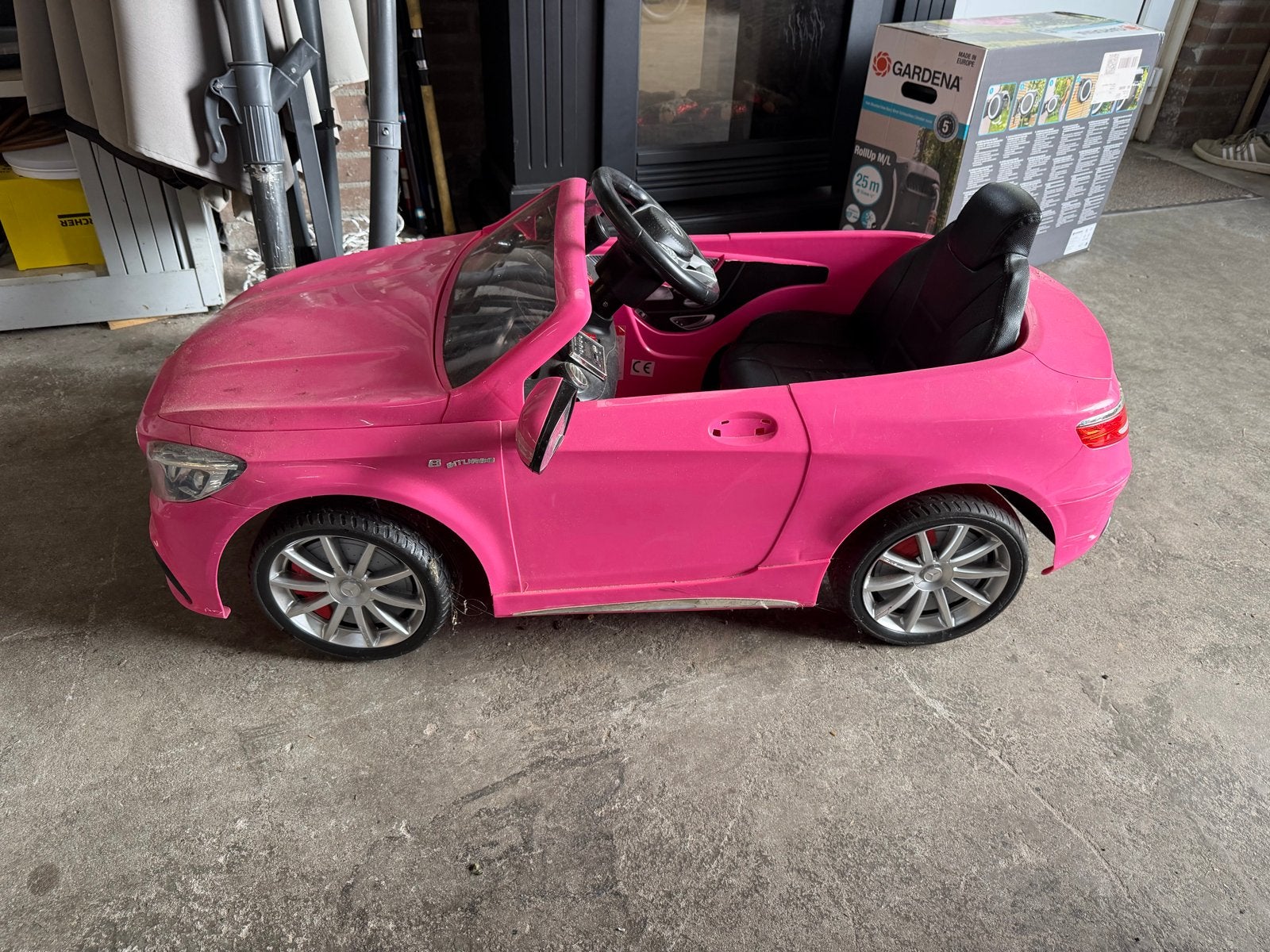 Roze Elektrische Kinderauto Mercedes AMG, Gebruikt
