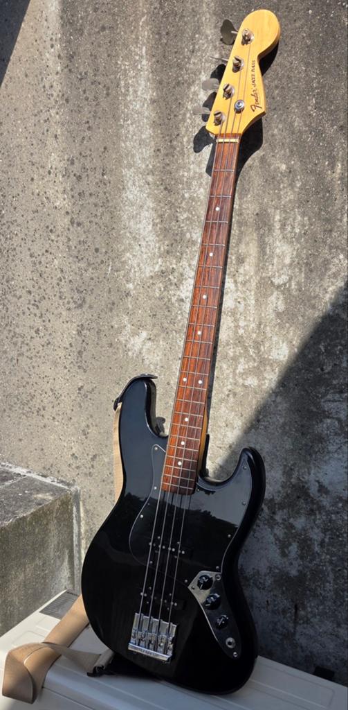Mooie jazzbass, Ophalen, Zo goed als nieuw