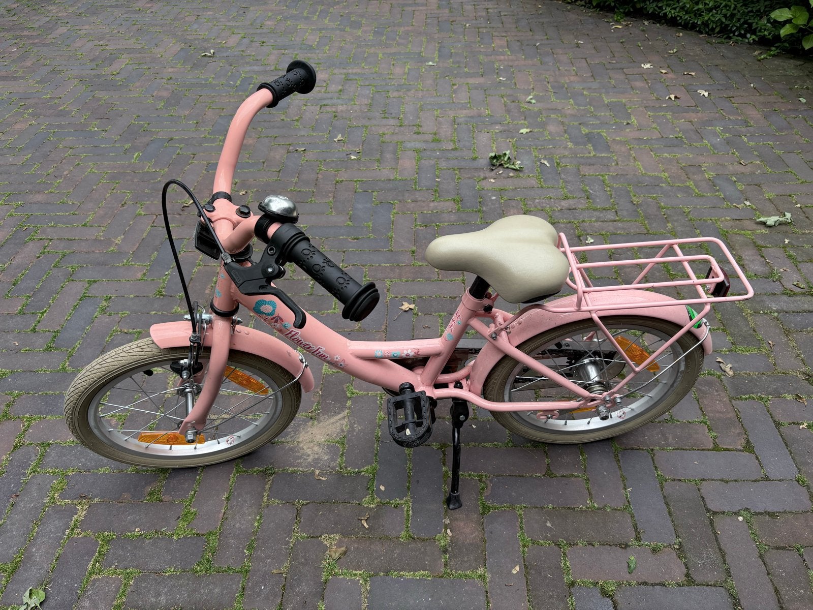 Roze kinderfiets 16 inch, Fietsen en Brommers, Ophalen, Gebruikt, Velgrem, 16 tot 20 inch