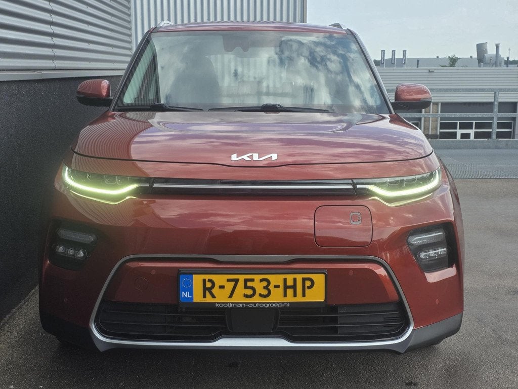 Kia e-Soul DynamicPlusLine 64 kWh Navigatie, Trekhaak, Stoel, Auto's, Kia, Gebruikt, Overige kleuren, 1657 kg, Leder en Stof