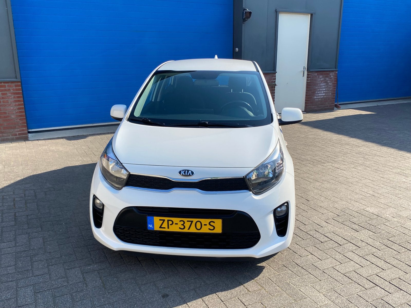 Foto 4 van Kia Picanto 1.0 Carplay Cruise Camera Afn. Trekhaak NAP