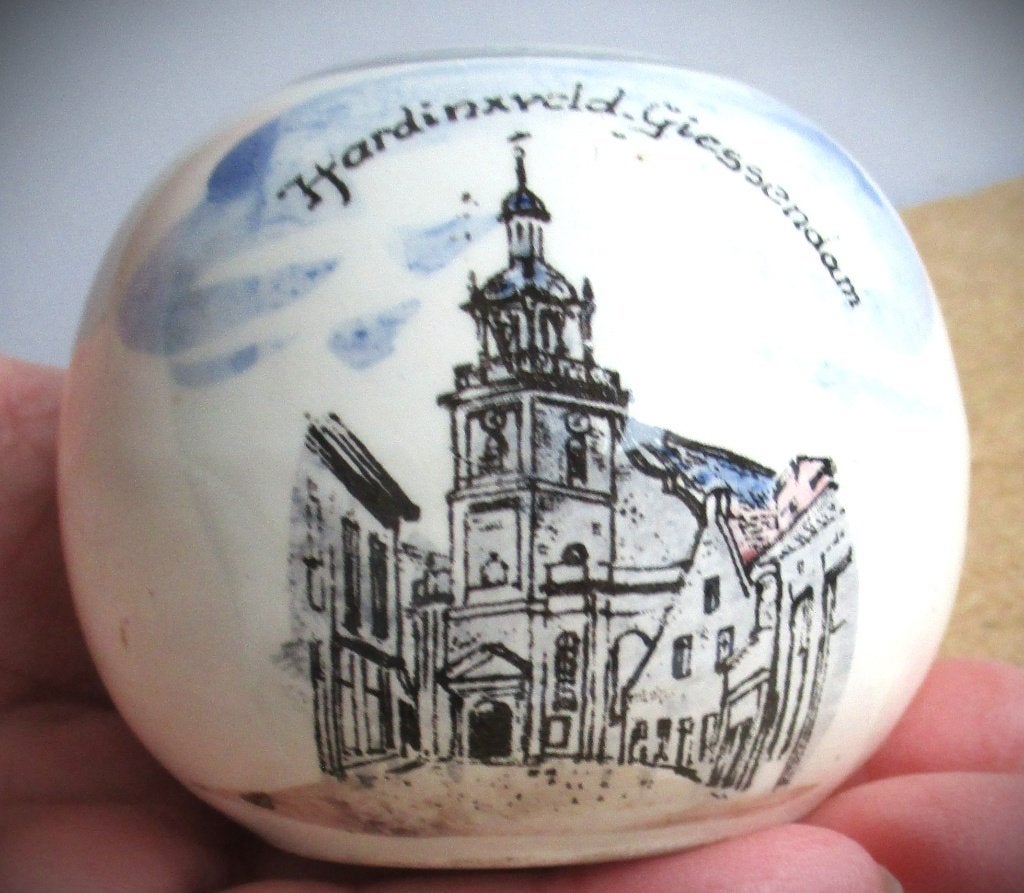 Hardinxveld Giessendam~Kruikje~Vaasje Dorpsgezicht, Ophalen of Verzenden